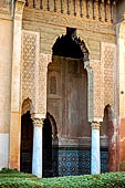 Marrakech - Medina meridionale, Tombe Saadiane, Qubba di Lalla Mas'uda - la loggia est. 